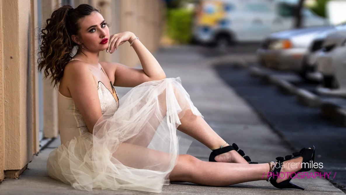 Watch Canon RF 85mm f/1.2 Model Shoot & Review by Darren Miles on YouTube.