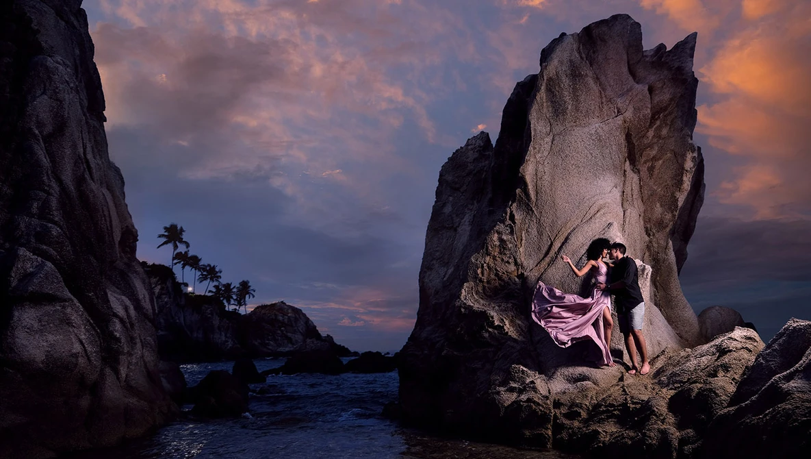 Watch Full Tutorial: How To Photograph An Engagement Session on YouTube.