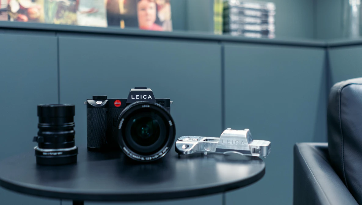 Watch Hands-On Look At The New and Surprisingly Brilliant Leica SL2 on YouTube.