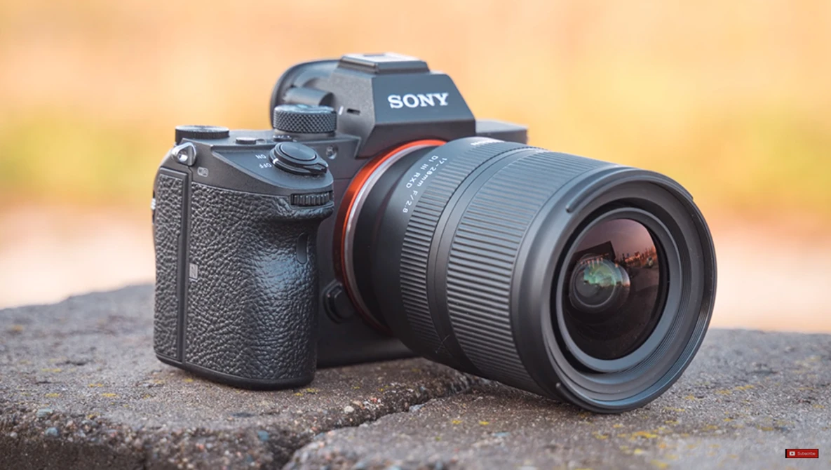 Watch Tamron 17-28mm F2.8 Di III RXD - Review w/ Sony A7III on YouTube.