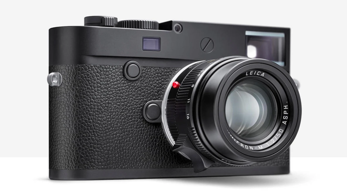 Watch Leica M10 Monochrom – A Completely Black and White Camera! | First Look on YouTube.
