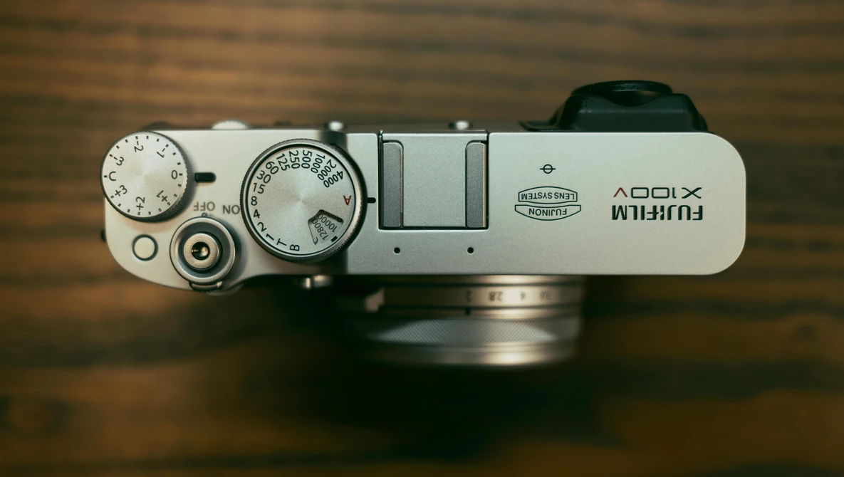 Watch Hands on Look at the Fujifilm X100V - With Sample Photos (The New Lens Is Super Sharp!)  #X100V on YouTube.