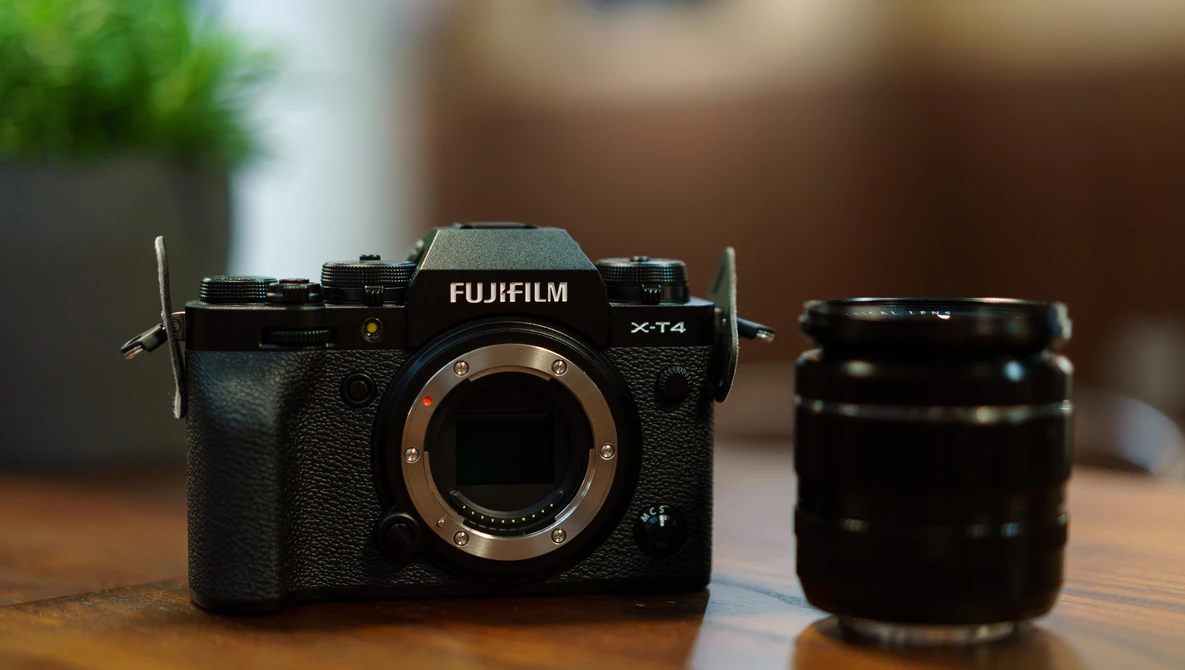 Watch Fujifilm X-T4 IBIS Test and Comparison (vs a7R III and Ronin SC Gimbal) on YouTube.