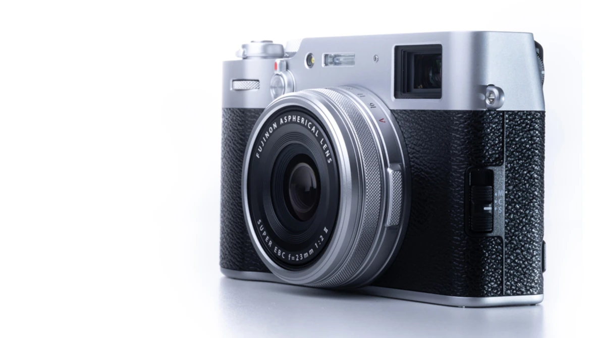Watch Fujifilm X100V :: Hands On in NYC on YouTube.