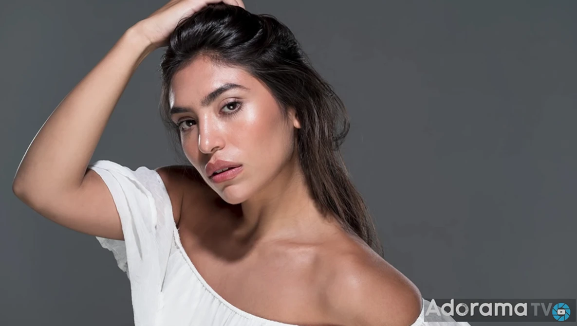 Watch One Lighting Setup, Many Looks: Exploring Photography with Mark Wallace on YouTube.
