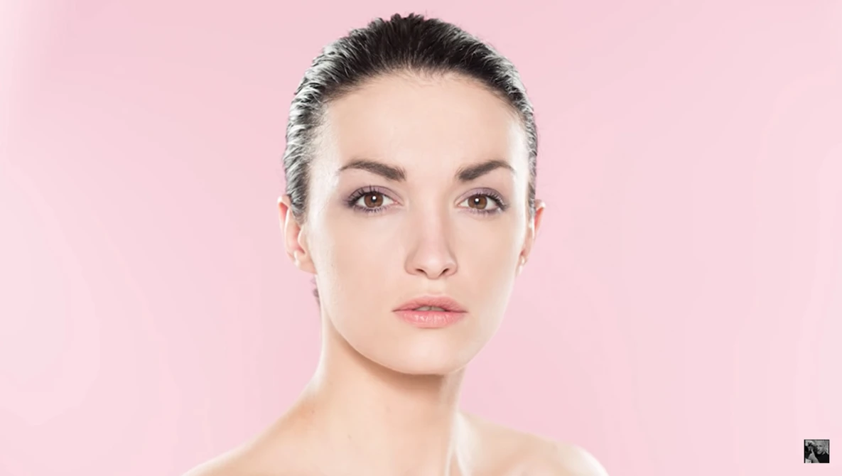 Watch Creative 3 light setups for portrait photography on YouTube.