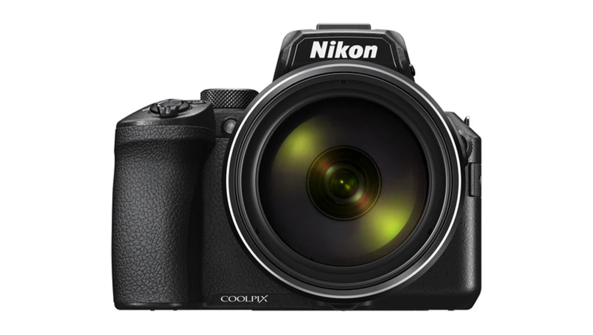 Watch Nikon Coolpix P950 Hands-on Review on YouTube.
