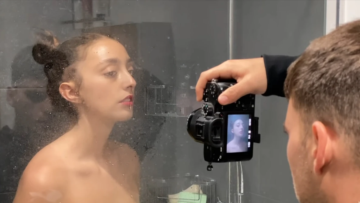 Watch 10 PHOTOGRAPHY IDEAS at HOME (quarantine) on YouTube.