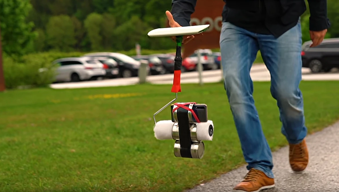Watch Best of: DIY smartphone rigs on YouTube.