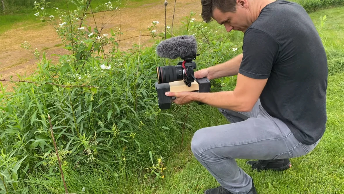 Watch Are Lightweight Cameras Ruining Videos? on YouTube.