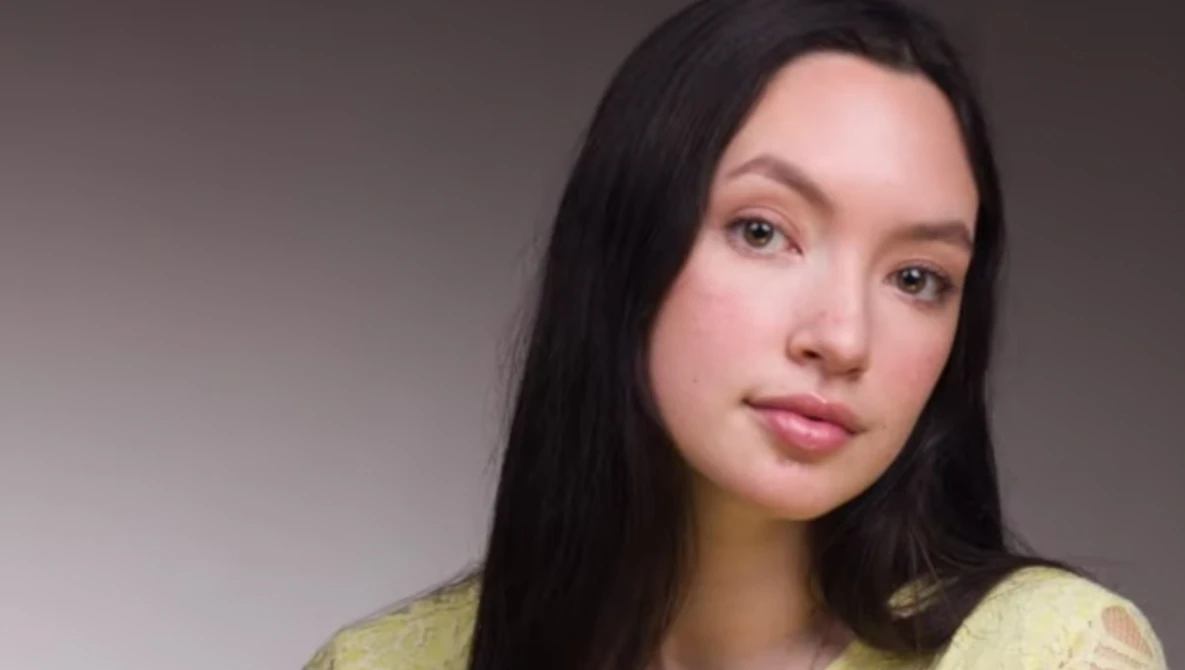 Watch USE SPEEDLIGHTS for Studio-Quality Headshots! Master Photographer, Tim Kelly, demos w/ Godox V1 & S2 on YouTube.