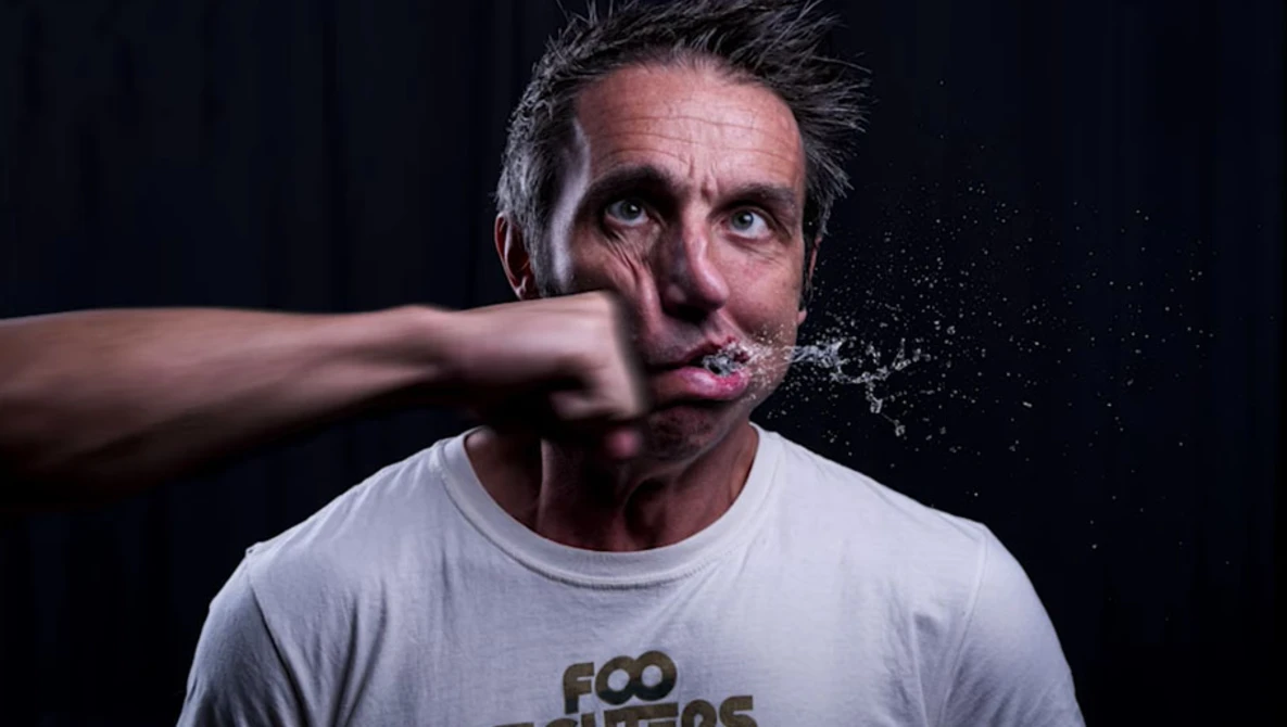Watch How to take a punch photo self portrait - Fun Home Photography! on YouTube.