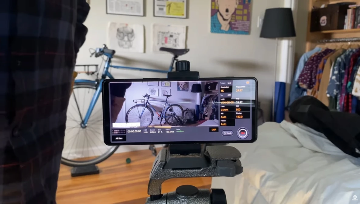 Watch Sony Xperia 1 II review on YouTube.