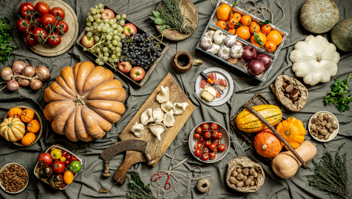 Watch How To Edit Food Photographs - Complete Guide on YouTube.