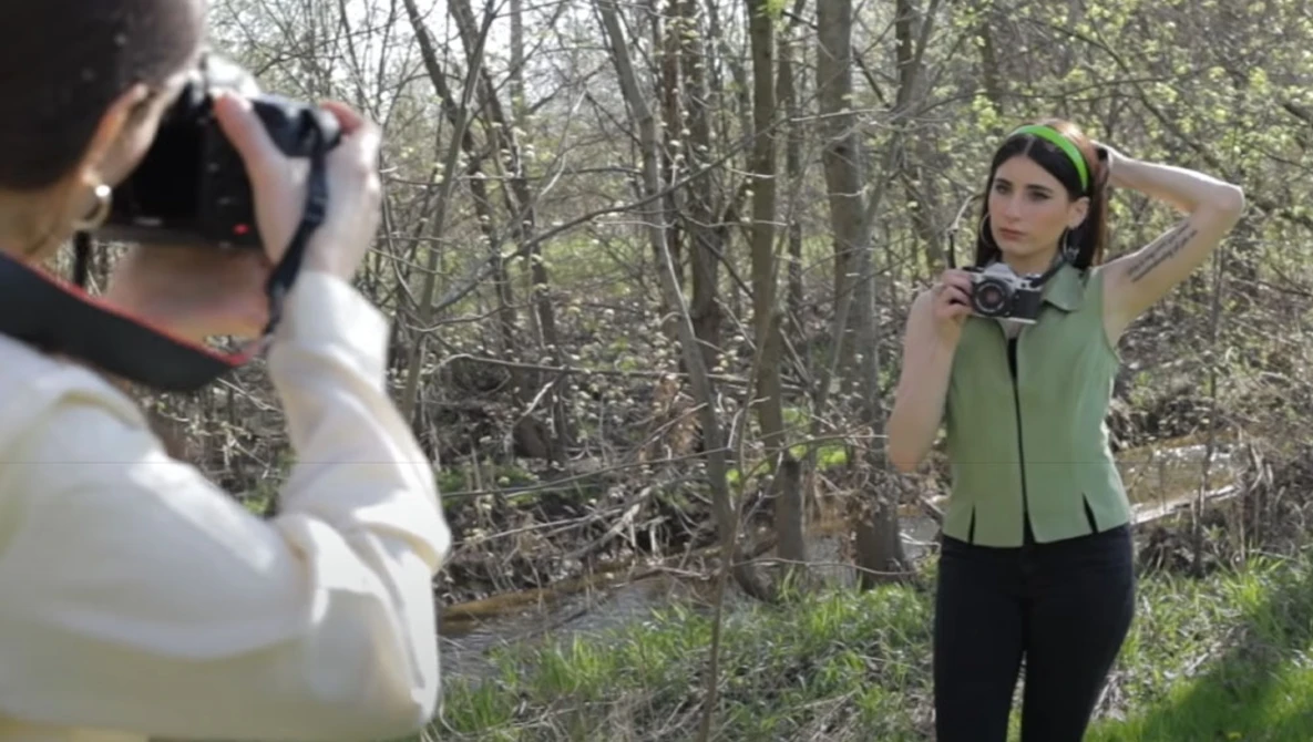 Watch BEST Posing Tips for Beginner Photographers on YouTube.