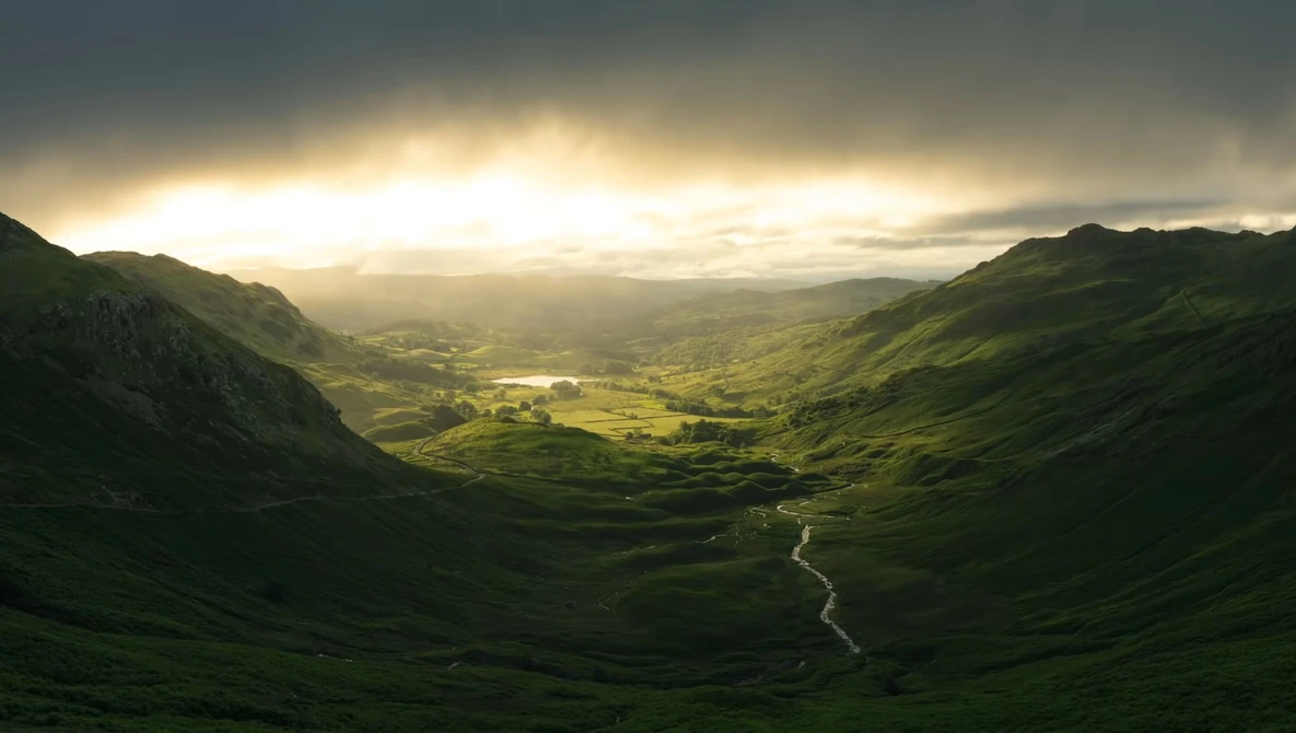 Watch The EASIEST way to SHOOT and STITCH PANOS + A Lightroom Secret on YouTube.