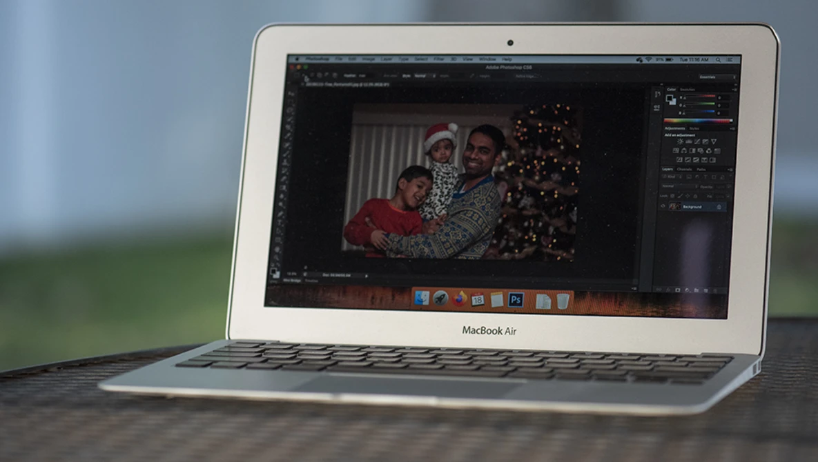 Watch Old Macs seem to last forever. Here's why. on YouTube.