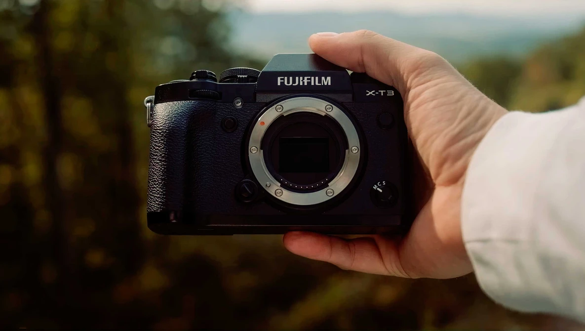 Watch FUJI XT3 $999 IN 2020 // Should You Consider It Over The XT4? on YouTube.