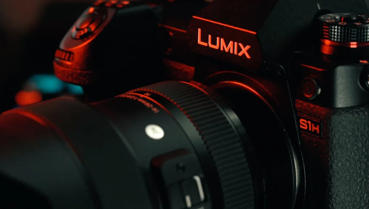 Watch 10 Things I Wish I Knew Before Buying a LUMIX S1H... on YouTube.