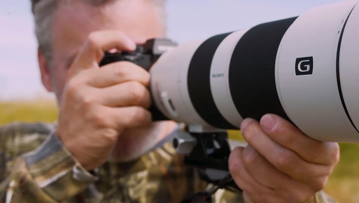 Watch How to capture great bird photos. Featuring Sony FE 200-600mm Lens on YouTube.
