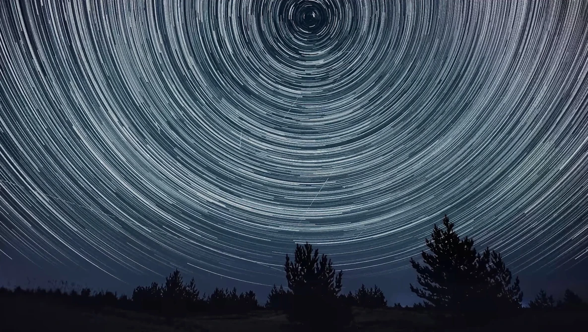 Watch Turn VIDEO to Brilliant Long Exposure Photo! - Photoshop Tutorial on YouTube.