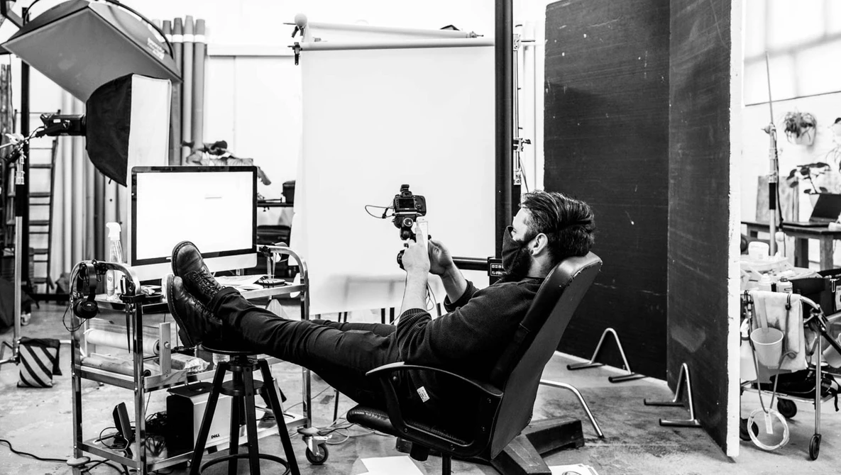 Watch How To Become A Professional Commercial Photographer In A Small Town on YouTube.