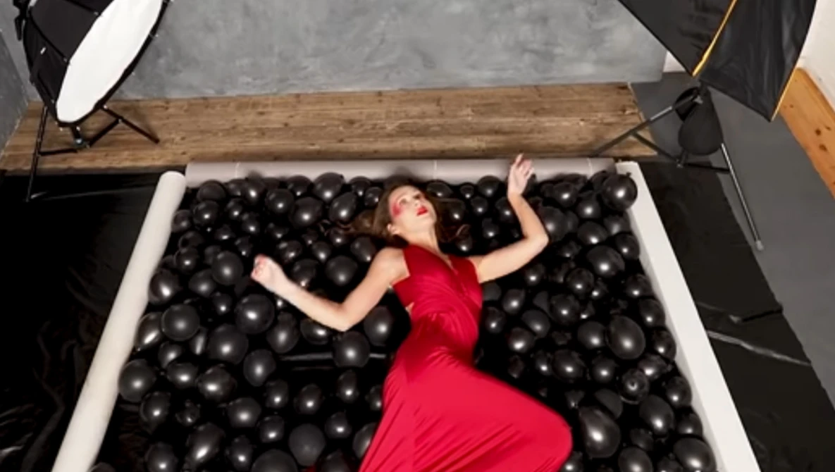 Watch Top Down, Low Key Portraits | Take and Make Great Photography with Gavin Hoey on YouTube.