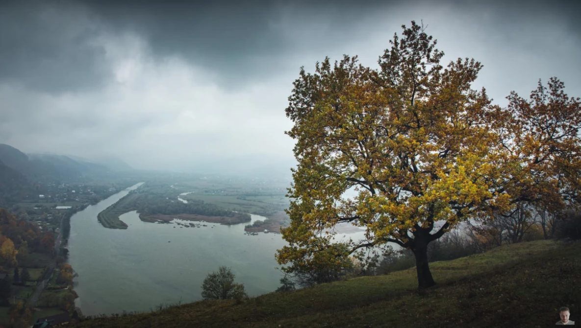 Watch 5 Mistakes in Landscape Photography and HOW TO AVOID THEM on YouTube.