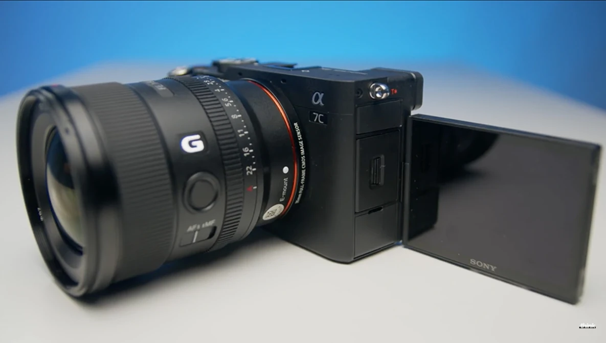 Watch Sony A7C Full Review: 8 Things I LOVE About This Camera (and 1 Thing I HATE) on YouTube.