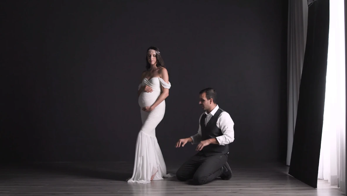Watch Maternity Posing Tips | Master Your Craft on YouTube.