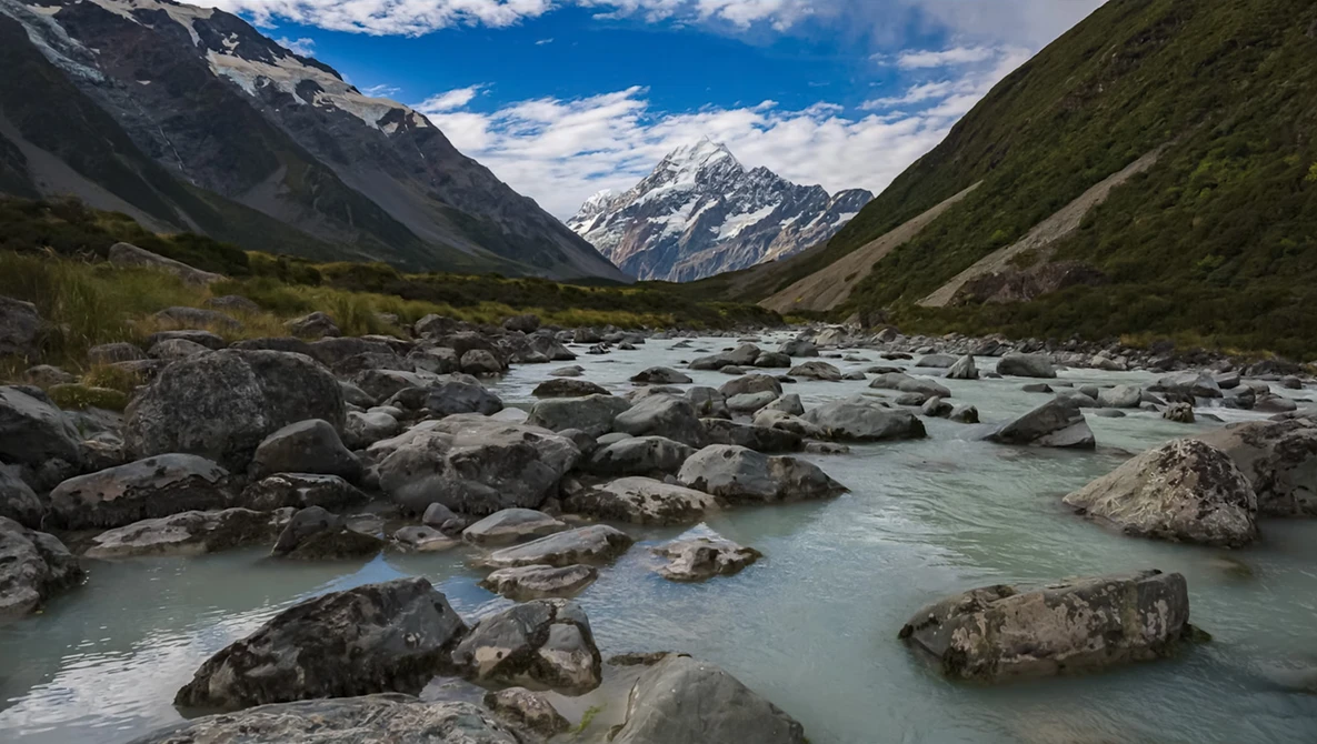 Watch Composition: A simple, story-based approach to effective landscape photos. on YouTube.