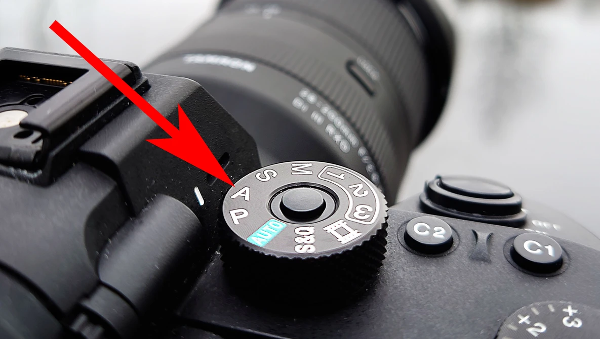 Watch APERTURE priority vs MANUAL mode for landscape photography on YouTube.