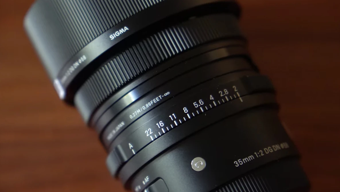 Watch Sigma 35mm f2 Review (vs Sony FE 35mm f1.8) on YouTube.