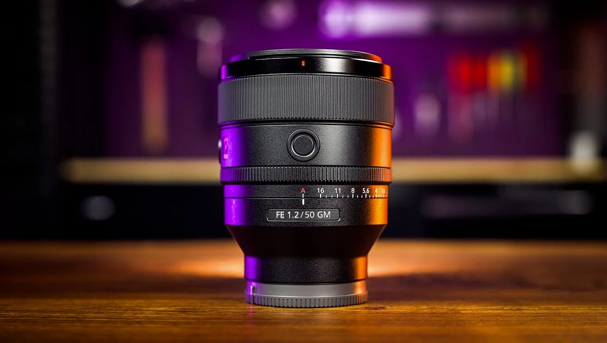 Watch Sony's FASTEST Lens: 50mm f/1.2 G Master Review on YouTube.