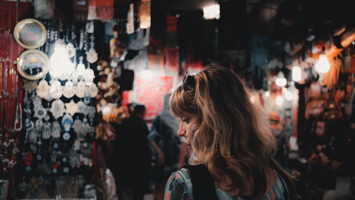 Watch 5 Bad Street Photography Habits on YouTube.