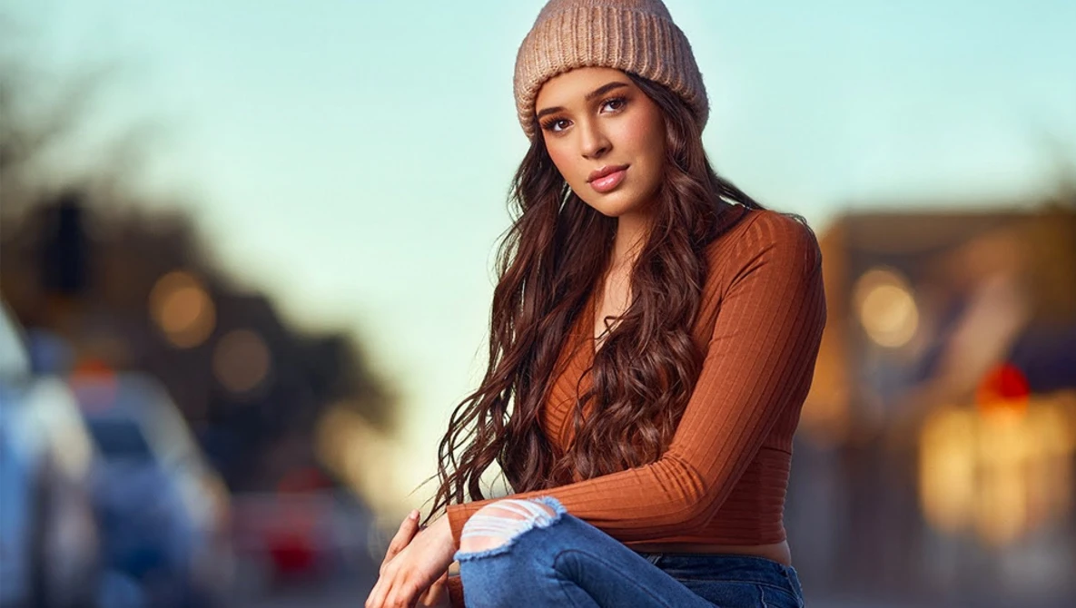 Watch Photoshop 2021 Full Portrait Tutorial (Skin Retouching & Color Grading) on YouTube.