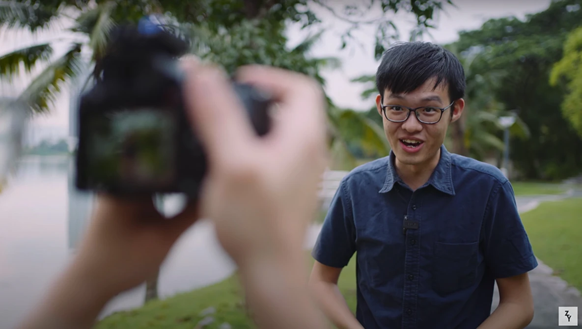 Watch Camera Takes Photos So Fast I Recorded Video With It (Sony A1) on YouTube.