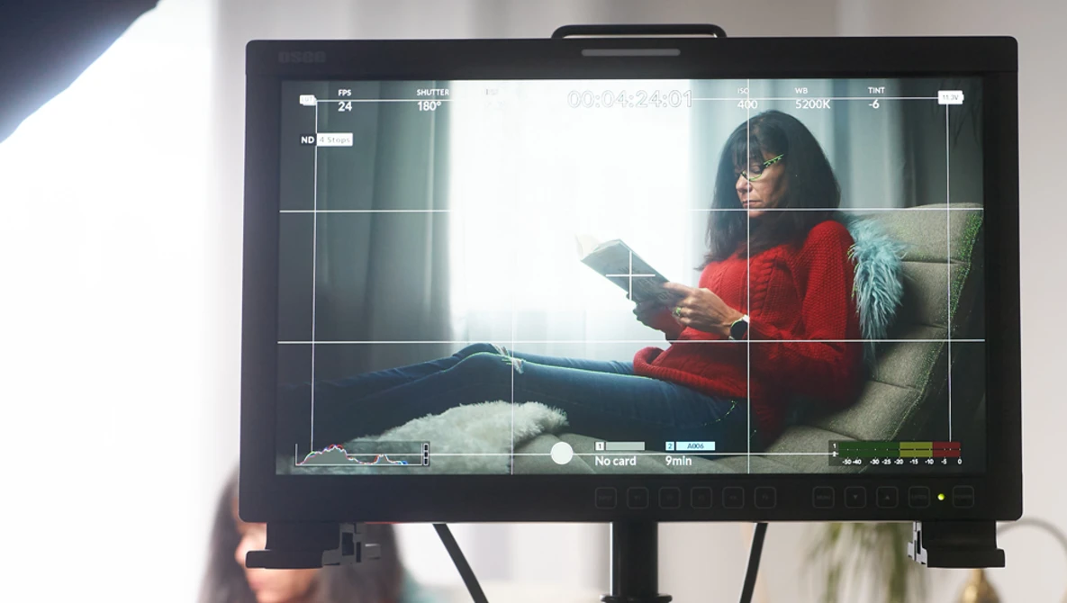 Watch 5 Reasons Why You Will Want To Use The OSEE LCM170-E 10bits Field Production Monitor on YouTube.