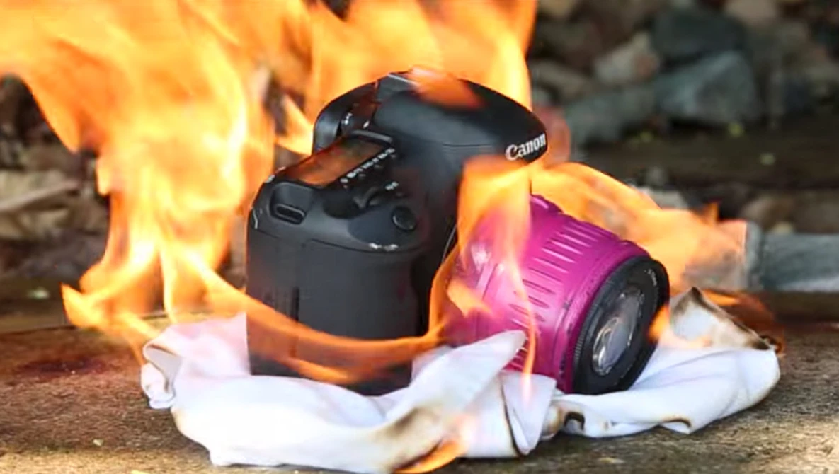 Watch Canon 7D - Hardcore Durability Test on YouTube.