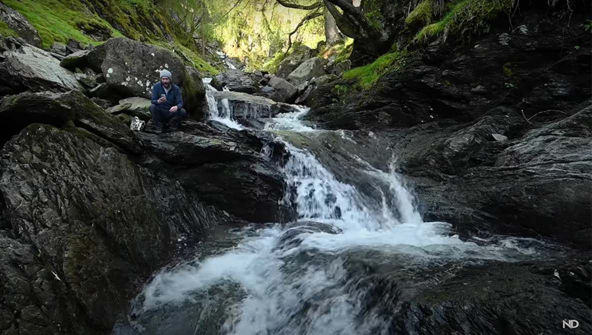 Watch WATERFALL PHOTOGRAPHY - the importance of reflected light on YouTube.