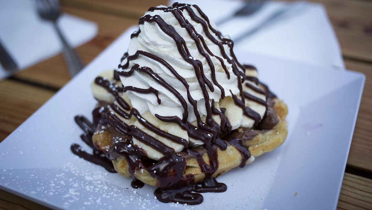 Watch How NOT to be a food photographer on YouTube.