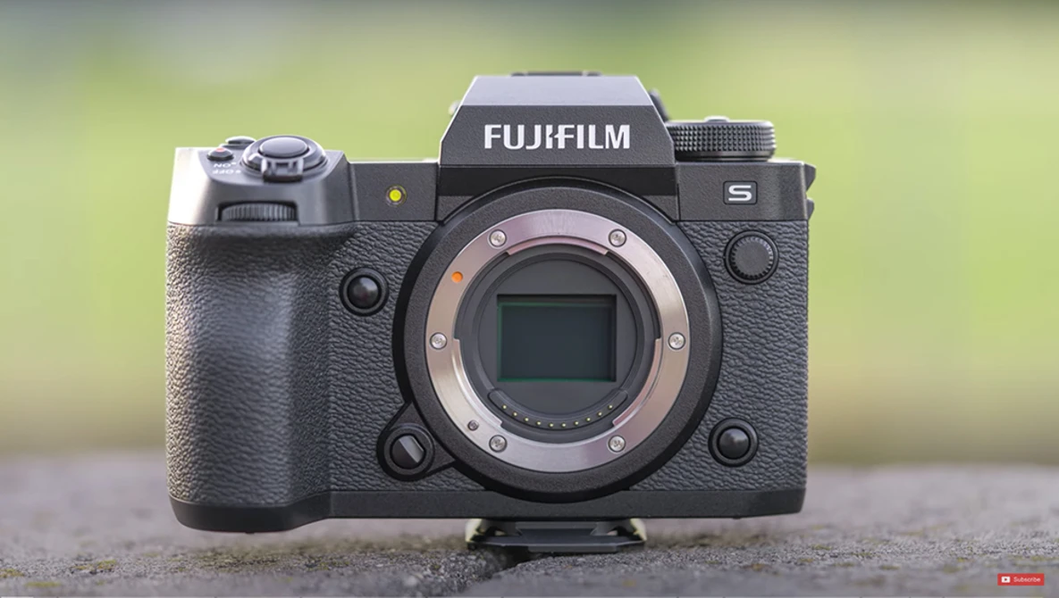 A Review of the Fujifilm X-H2S Mirrorless Camera | Fstoppers