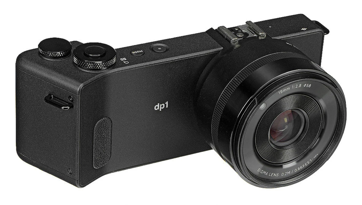 美品！シグマ SIGMA DP2s Foveon Will We See a Full Frame Foveon Sensor From Sigma Soon? | Fstoppers
