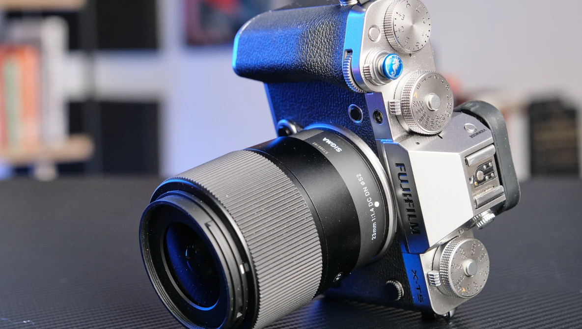 We Review The Sigma 23mm f/1.4 DC DN Contemporary Lens for