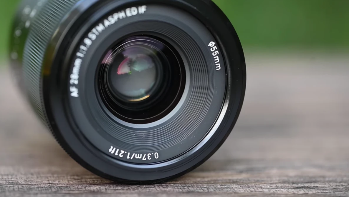 VILTROX AF 28mm F/2.8 レンズ Viltrox AF 28mm F4.5 Z Full-Frame Lens | Ultra-Slim & Lightweight