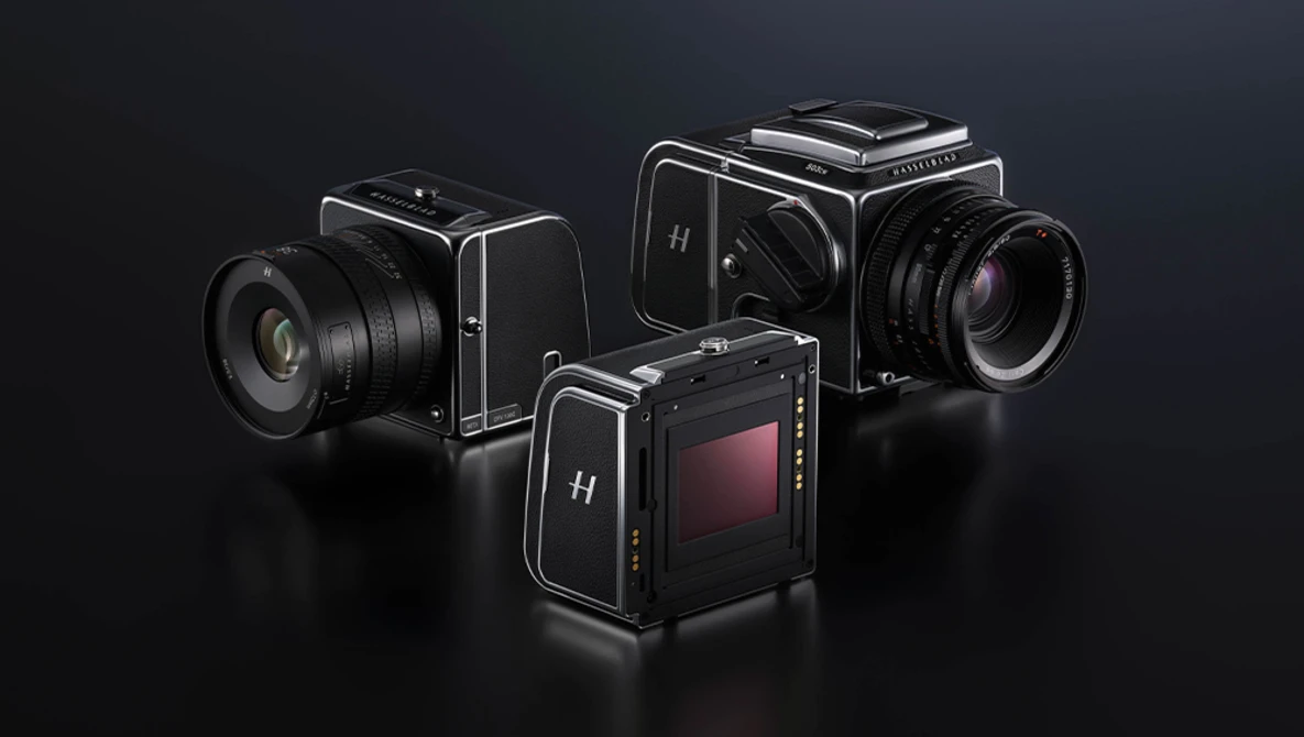 Hasselblad　907X & CFV 100C Hasselblad's Groundbreaking 907X and CFV 100C: Redefining Medium