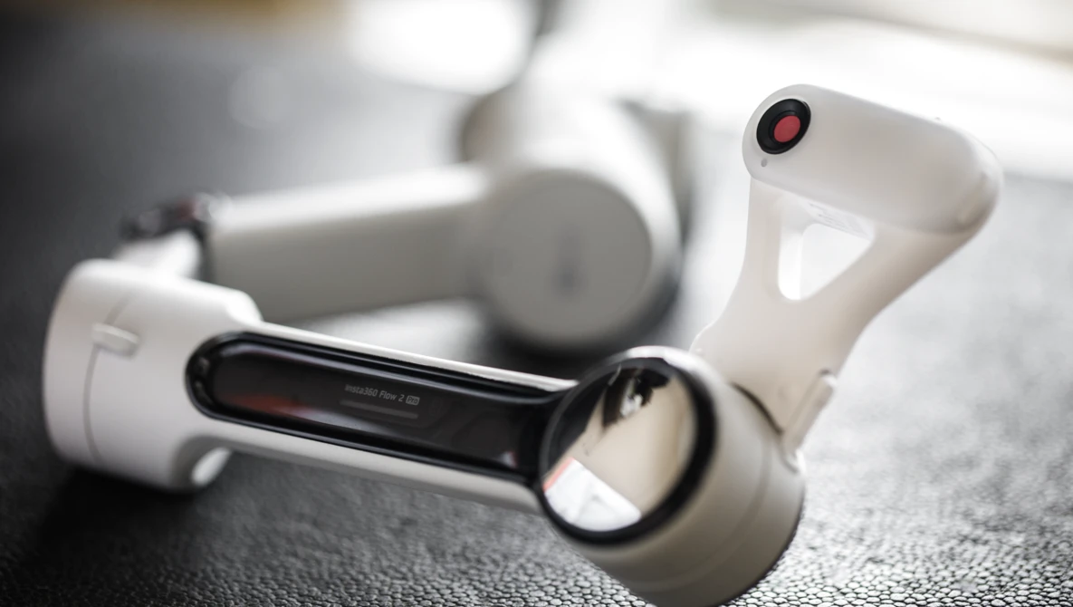 We Review the Insta360 Flow 2 Pro Latest AI Tracker, Bringing AI