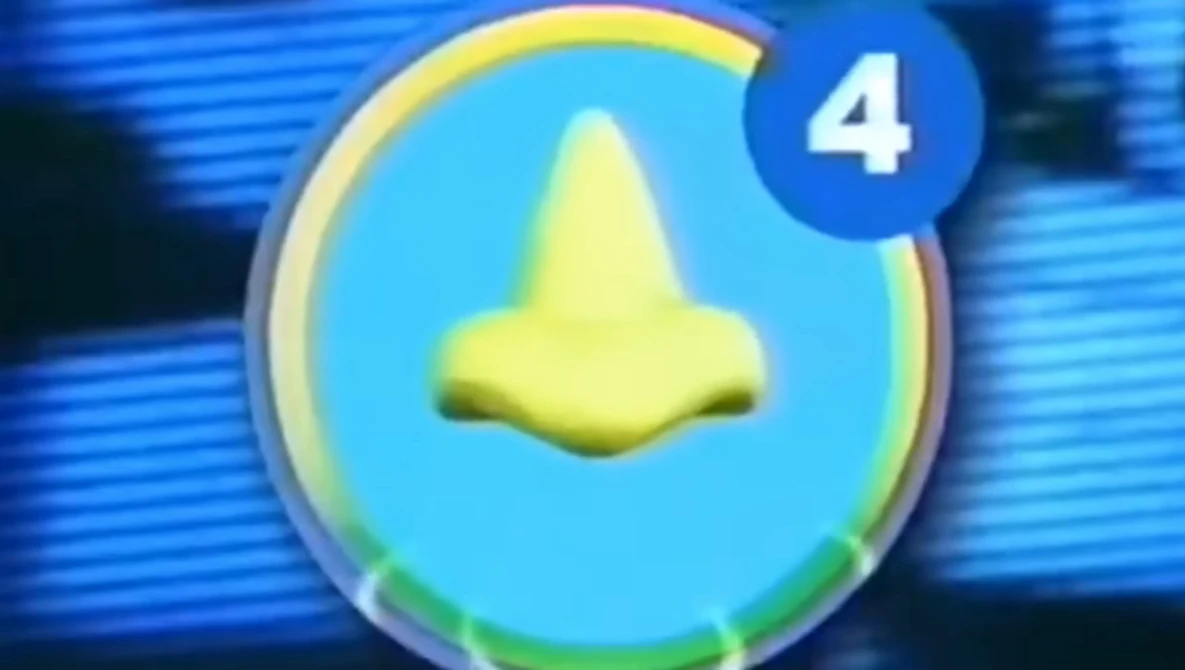 Screenshot of a circular progress badge with a yellow cone icon and number 4 indicator.