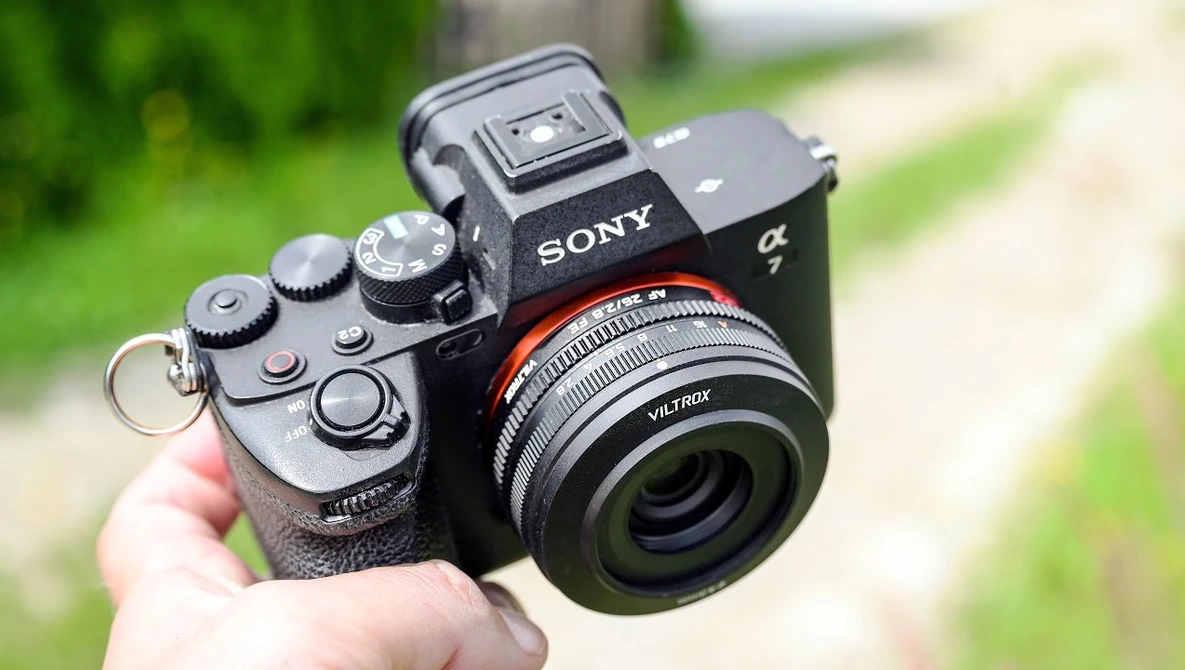Viltrox 26mm f/2.8: The $200 Pancake Worth Carrying | Fstoppers