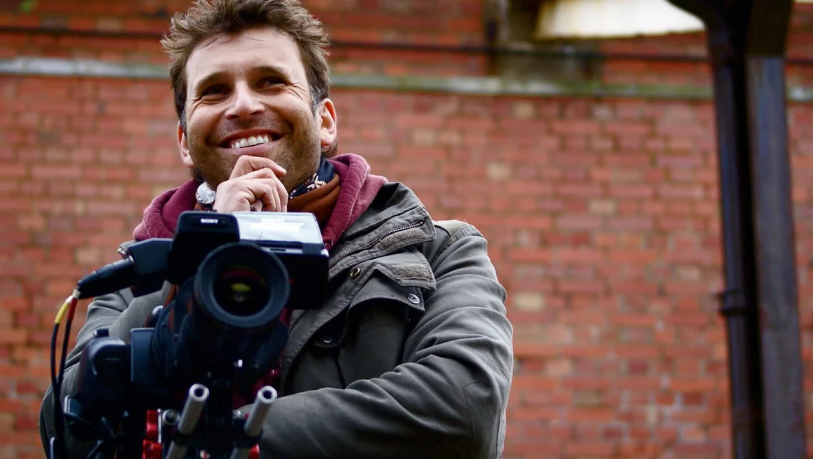 Watch Full Frame Shootout: Nikon D800 / D4 / Canon 5DmkIII on Vimeo.